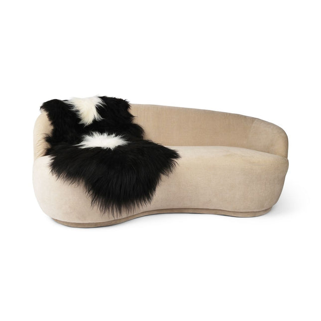 Icelandic Double Sheepskin | Dyed Colors | Long Wool | 160 cm Spotted (Black with White Spots)