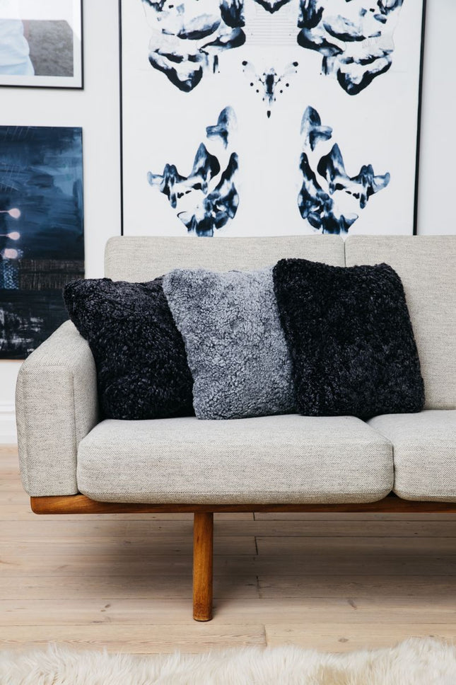 Sheepskin Cushion | Double-Sided | New Zealand | 45x45 cm Graphite