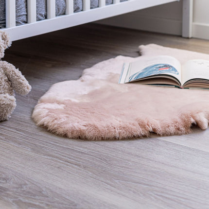 Baby Sheepskin | Short Wool | New Zealand | 80 cm Light Pink