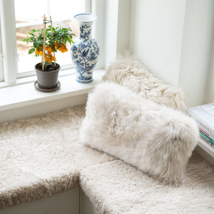 Sheepskin Cushion | Long Wool | New Zealand | 35x45 cm Linen